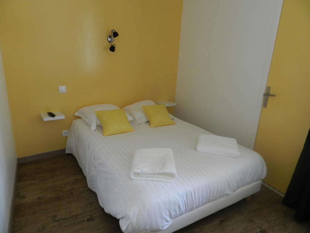 Hotel Le C Gourmand Sées Zimmer foto